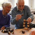 Afbeeelding van het spel Loggos - Beuken Walnoot - Medium, speciaal geselecteerd  voor ouderen met dementie.
